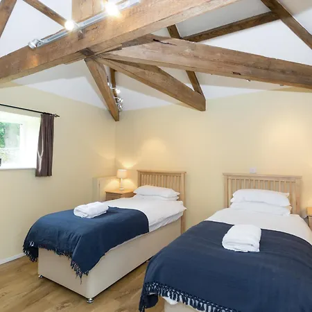 Westerdale Barn - 27944 Battersby